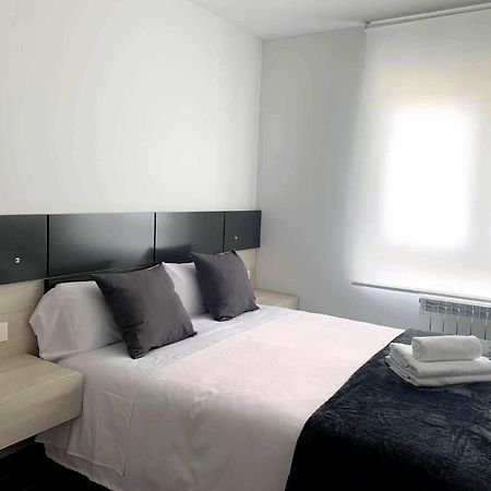 Ramon Y Cajal Suites De Luxe Leon Bagian luar foto