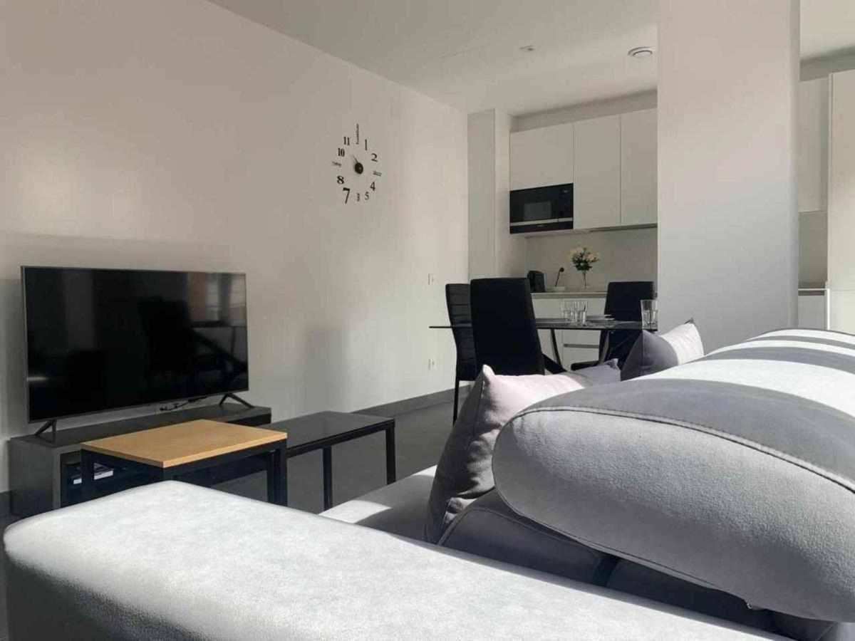 Ramon Y Cajal Suites De Luxe Leon Bagian luar foto