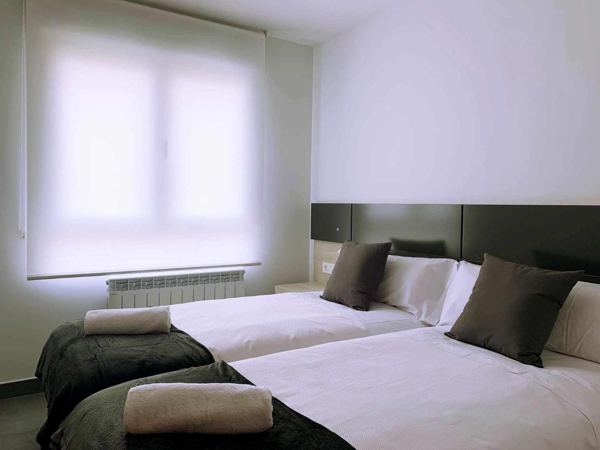 Ramon Y Cajal Suites De Luxe Leon Bagian luar foto
