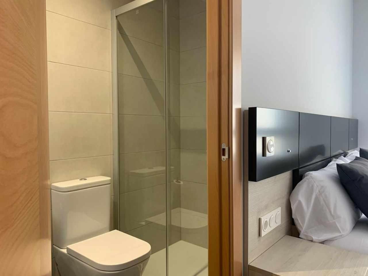 Ramon Y Cajal Suites De Luxe Leon Bagian luar foto