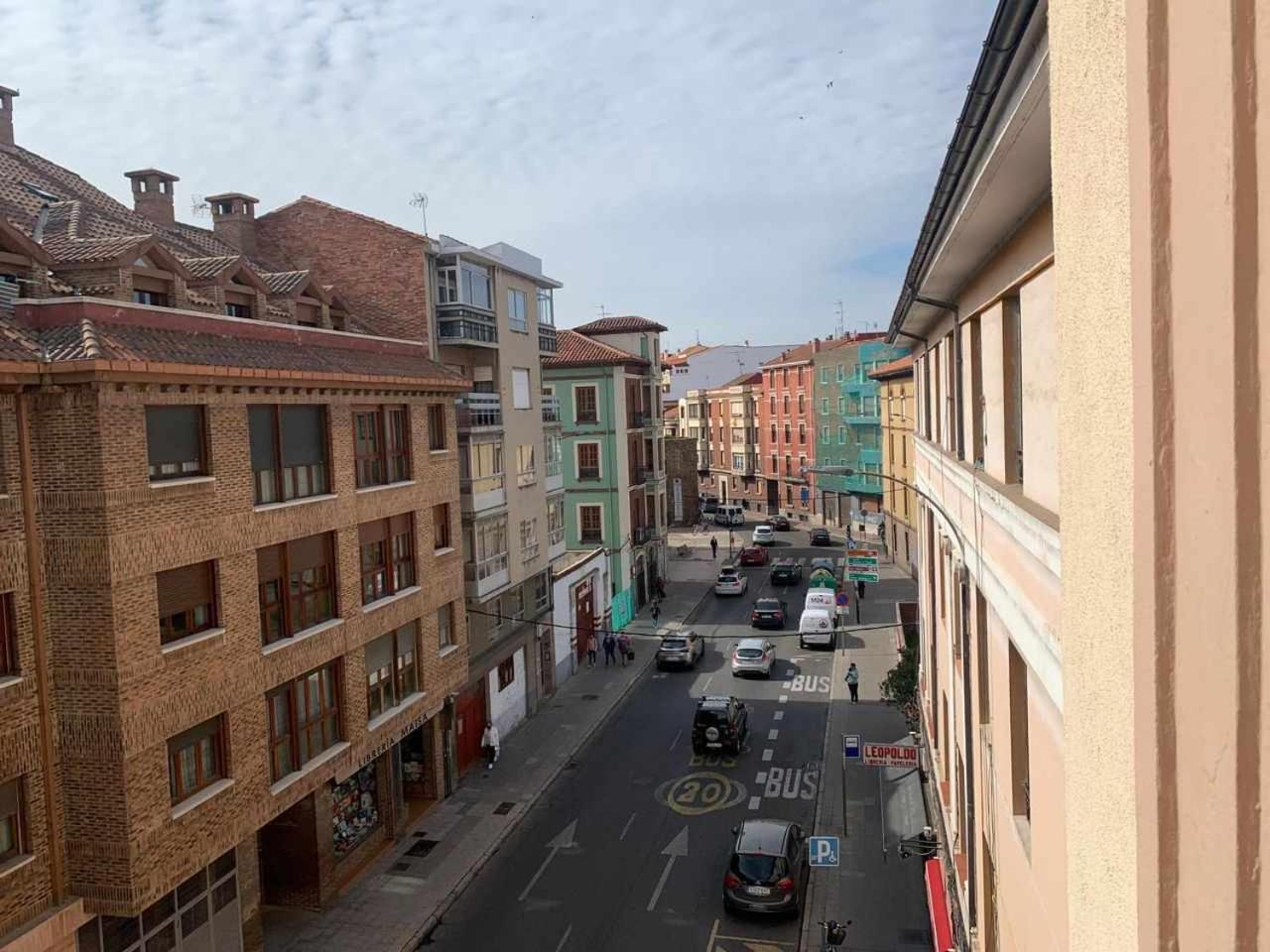 Ramon Y Cajal Suites De Luxe Leon Bagian luar foto