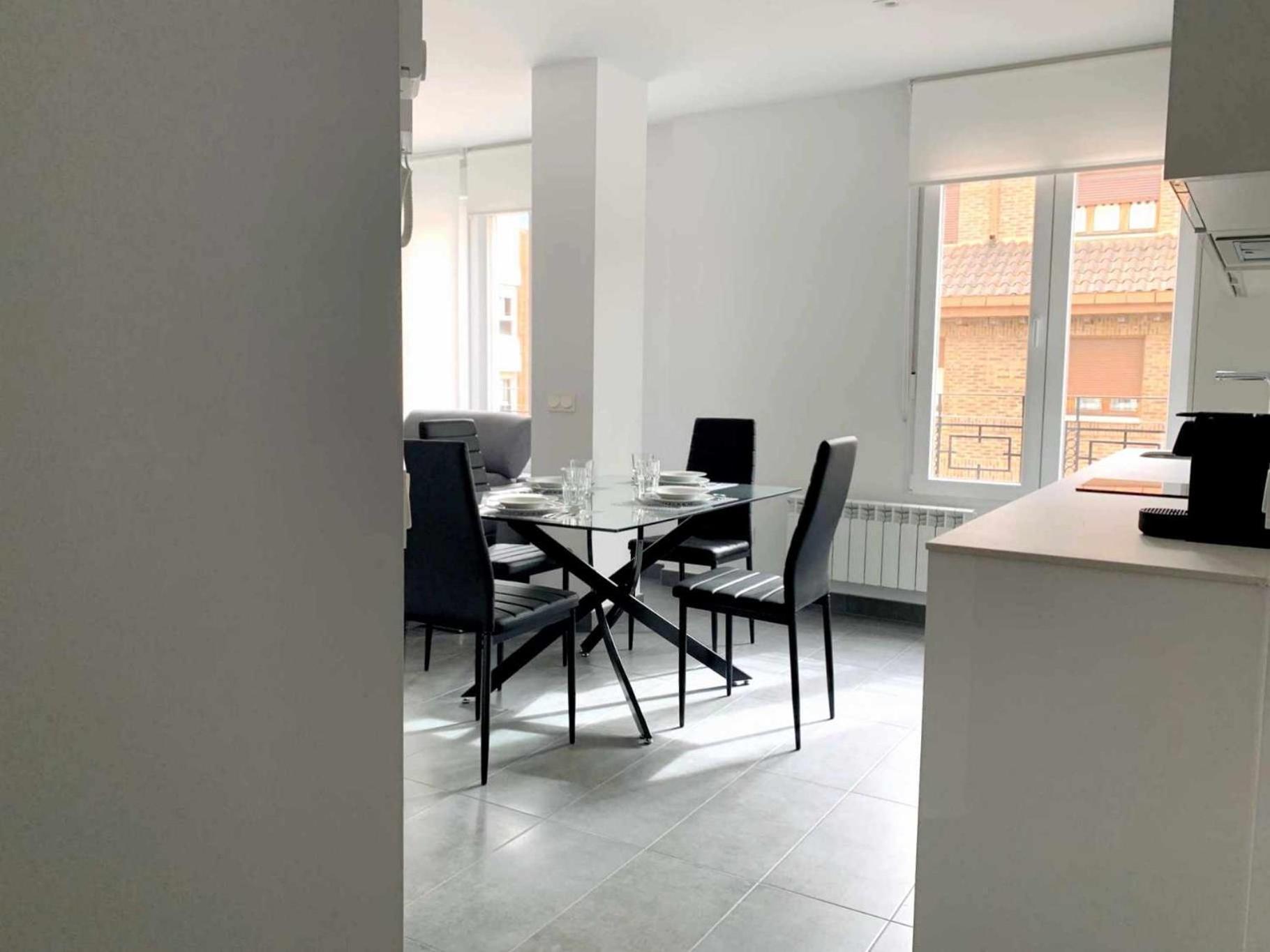 Ramon Y Cajal Suites De Luxe Leon Bagian luar foto